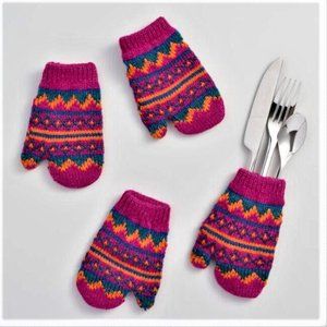 🎄NWT World Market Set of 4 Knit Mitten Flatware Holders Winter Christmas